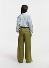Cargar imagen en el visor de la galería, Pantalón ancho cargo ESSENTIEL
