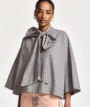 Cargar imagen en el visor de la galería, 🆕Blusa lazo ESSENTIEL