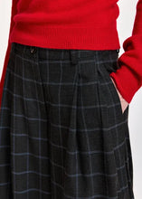 Cargar imagen en el visor de la galería, 🆕Pantalón ancho cuadros ESSENTIEL