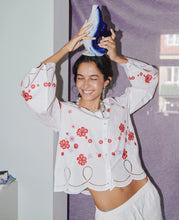 Cargar imagen en el visor de la galerÃa, 🆕Camisa flores bordada SISSEI EDELBO