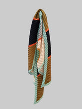 Cargar imagen en el visor de la galería, 🆕Pañuelo plisado MULTITUDES
