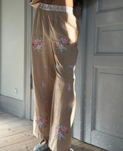 Cargar imagen en el visor de la galería, 🆕Pantalón bordado SISSEL EDELBO
