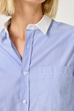 Cargar imagen en el visor de la galería, 🆕Camisa mil rayas FIVE
