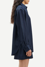 Cargar imagen en el visor de la galería, Camisa oversize seda SAMSOE
