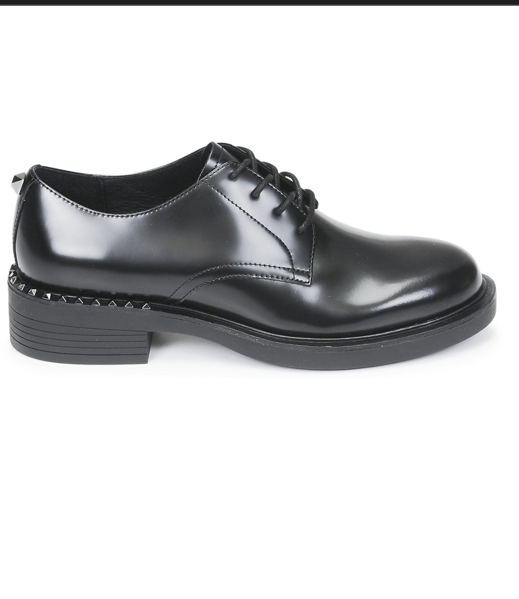 Blucher tachas ASH