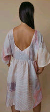 Cargar imagen en el visor de la galería, Vestido over rodilla MAITANE BILBAO
