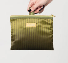 Cargar imagen en el visor de la galería, 🆕Bolso mano MULTITUDES
