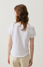 Cargar imagen en el visor de la galería, Camiseta pico AMERICAN VINTAGE
