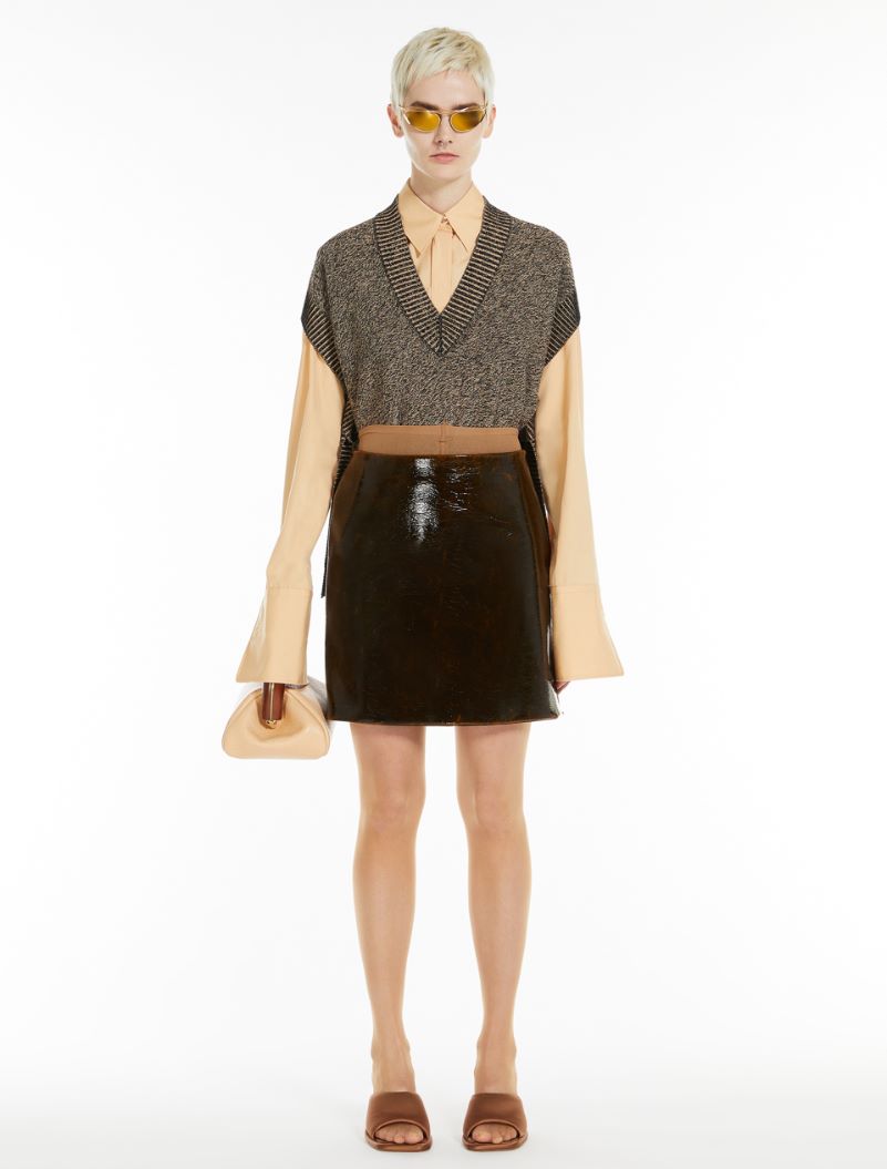 Falda corta charol SPORTMAX