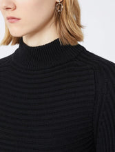 Cargar imagen en el visor de la galería, 🆕Jersey vuelo SPORTMAX
