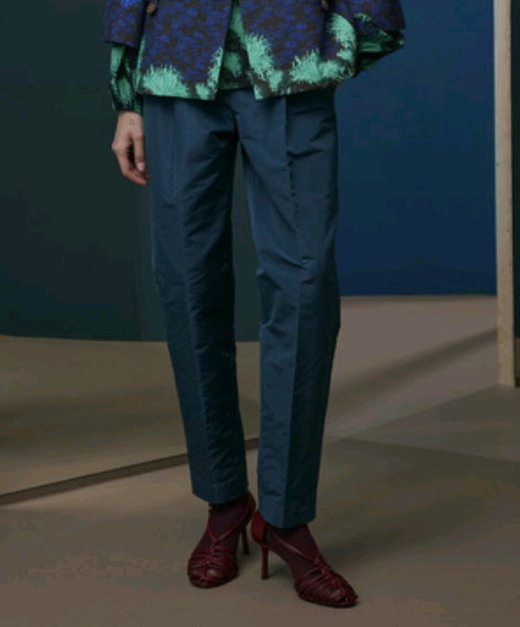 🆕Pantalón pinzas AILANTO