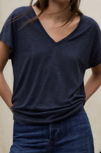 Cargar imagen en el visor de la galería, Camiseta lino ECOALF
