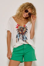 Cargar imagen en el visor de la galería, 🆕 Camiseta pico plumas FIVE
