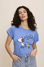 Cargar imagen en el visor de la galería, Camiseta SNOOPY patinador FIVE
