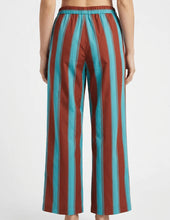 Cargar imagen en el visor de la galería, 🆕Pantalón capri listas DIEGA
