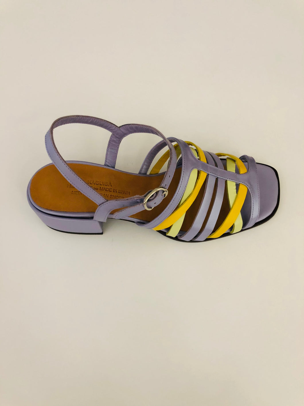 PICON SANDALIA TIRAS MULTI/LILA de NAGUISA - La Tienda de Henar