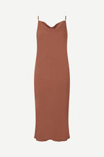 Cargar imagen en el visor de la galería, Vestido tirantes largo SAMSOE
