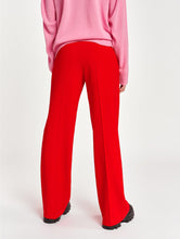 Cargar imagen en el visor de la galería, Pantalón trompeta ESSENTIEL - La Tienda de Henar
