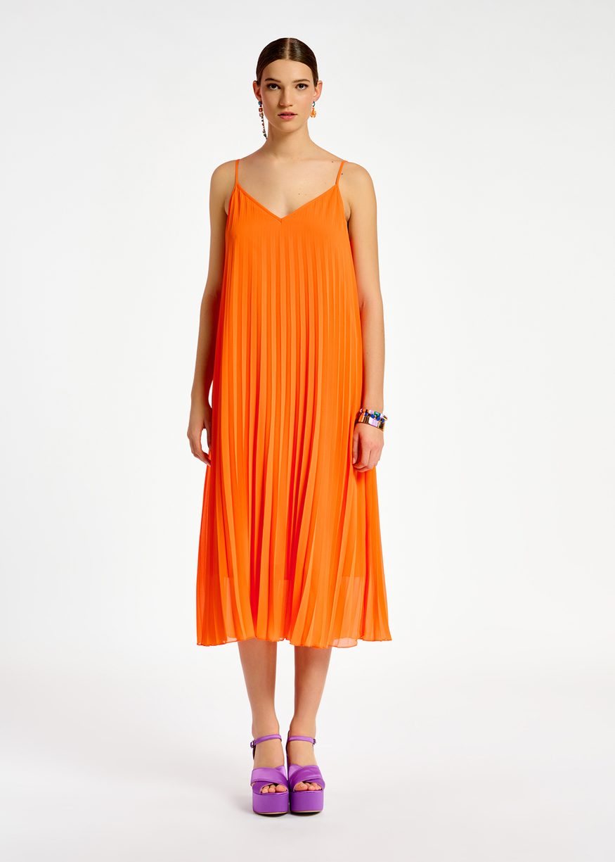 Vestido plisado ESSENTIEL