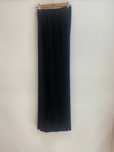 Cargar imagen en el visor de la galería, Pantalón ancho DIEGA - La Tienda de Henar

